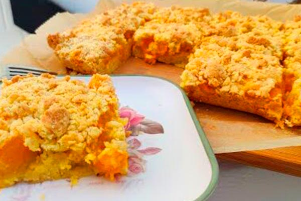 Насыпной пирог с мандаринами