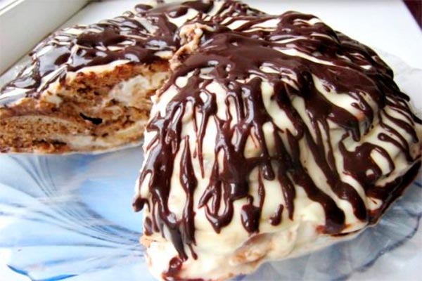 Торт из пряников со сметаной и ананасами